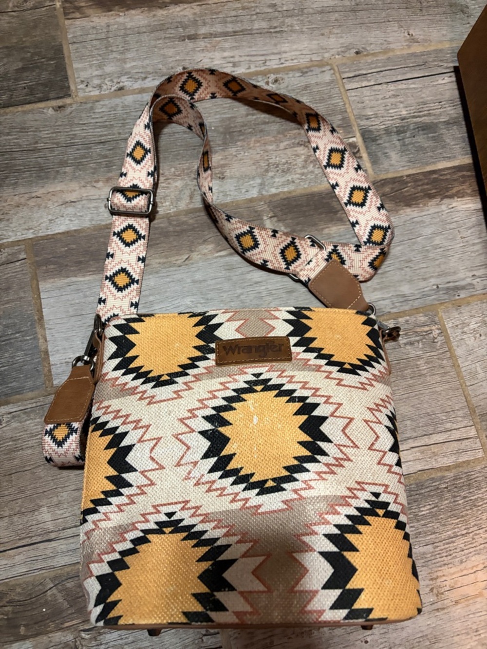 Wrangler Aztec purse